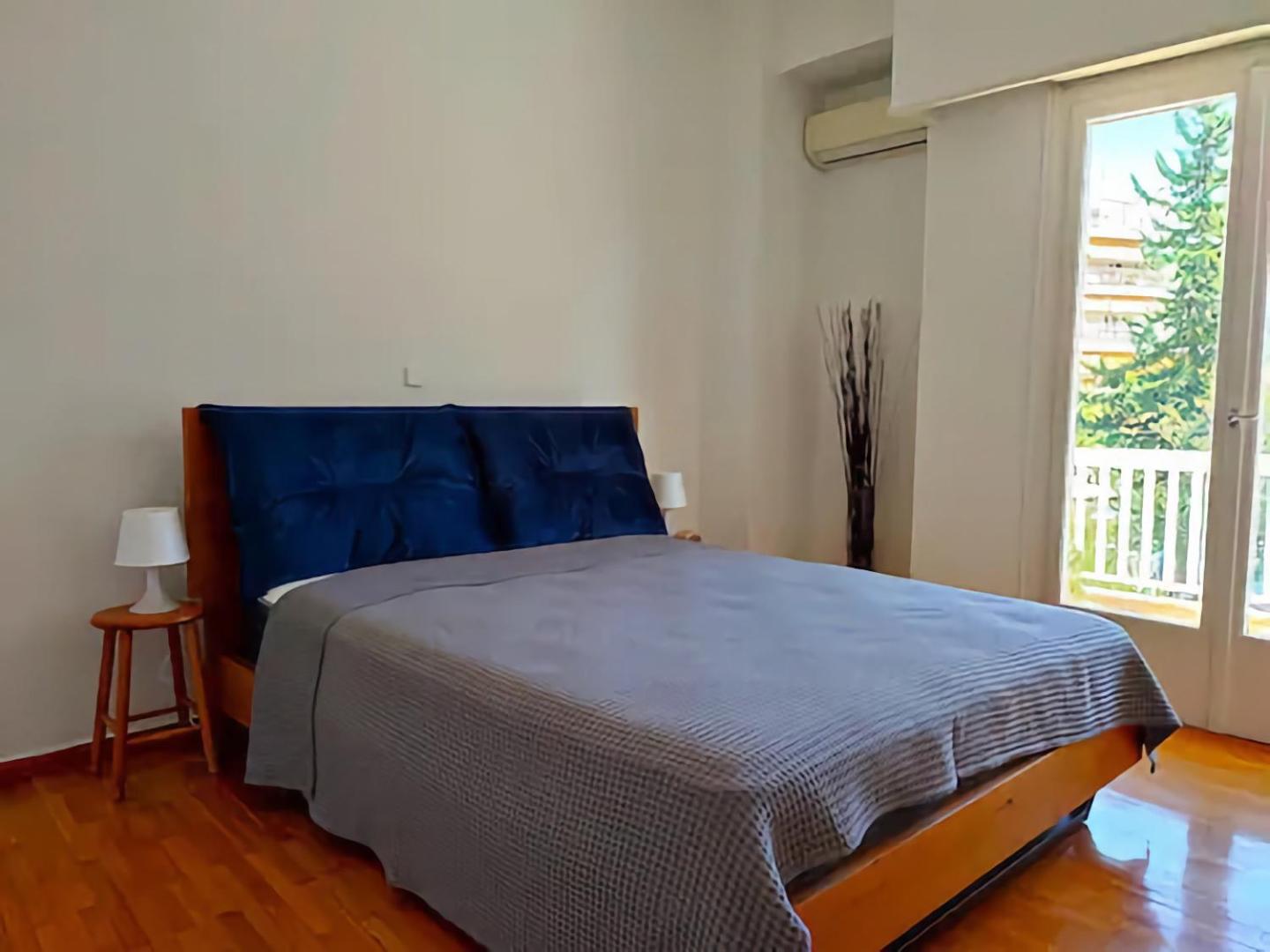 Vironos Extra Bright Apartment - Front Park And Monastery أثينا المظهر الخارجي الصورة